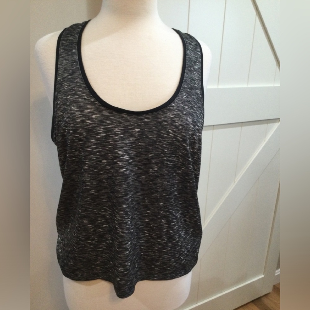 So, Large workout top